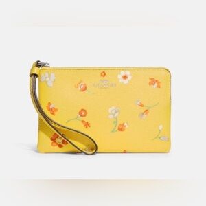 Coach Corner Zip Wristlet With Mystical Floral Print C8701